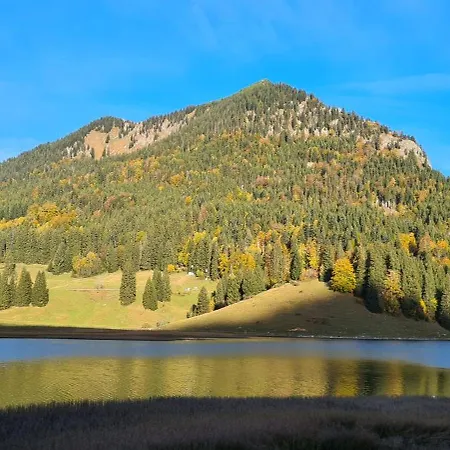 アパート Am シュピッツィングゼー